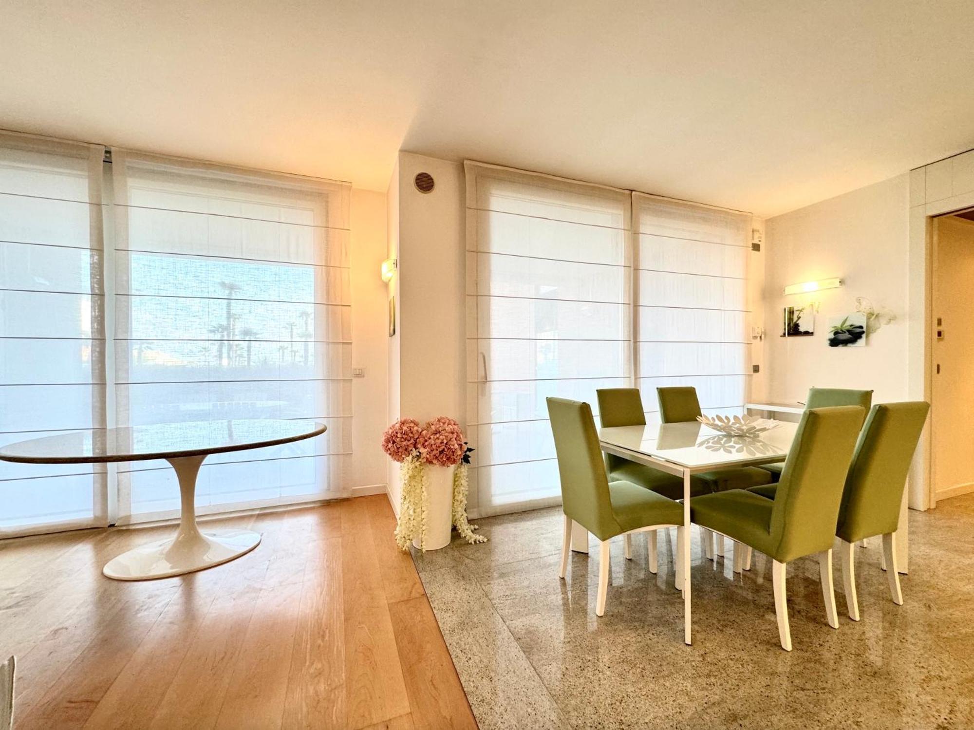 Frontemar Residenze Sul Mare - Carraro Immobiliare Jesolo - Family Apartments Exterior photo